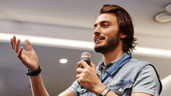 Man telling a great story in a mic